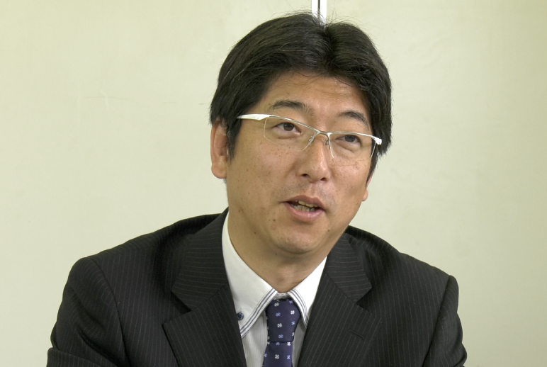 写真:総合戦略部 システムチーム リーダー 菊池 兼輔 様