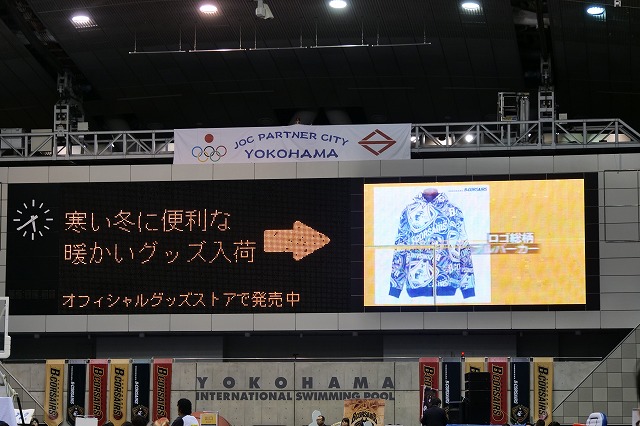 写真:グッズ売上げUPを図るPR映像も制作