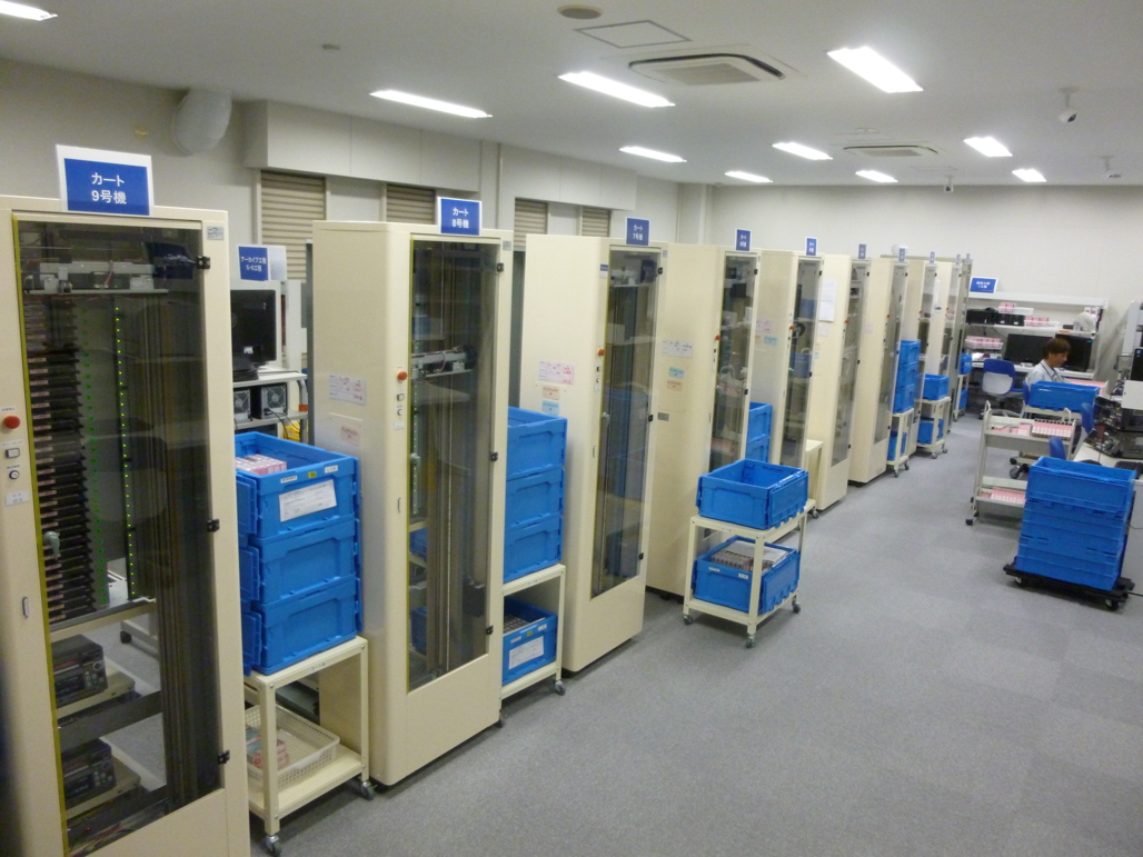 写真:カート11本を擁する本格設備で短期間での納品を実現