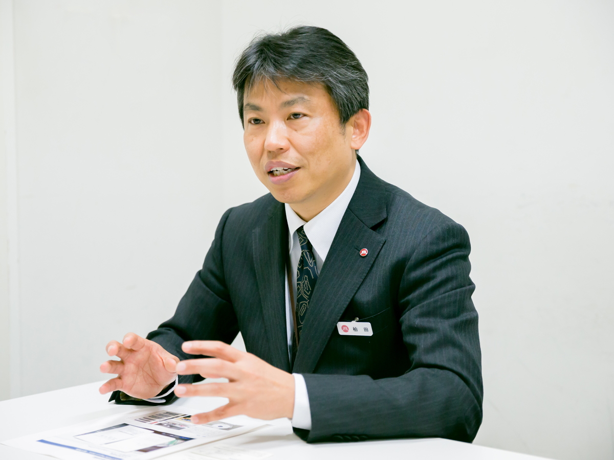 写真:株式会社JFRサービス 施設事業部 施設管理担当 大丸東京店 柏田朋宏 様