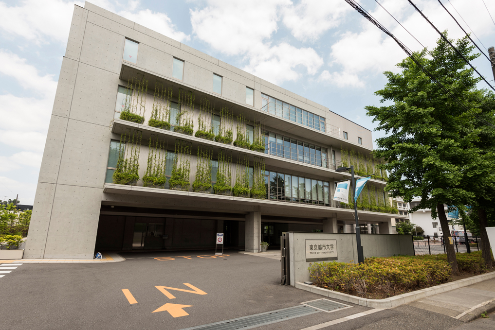 写真:東京都市大学様外観