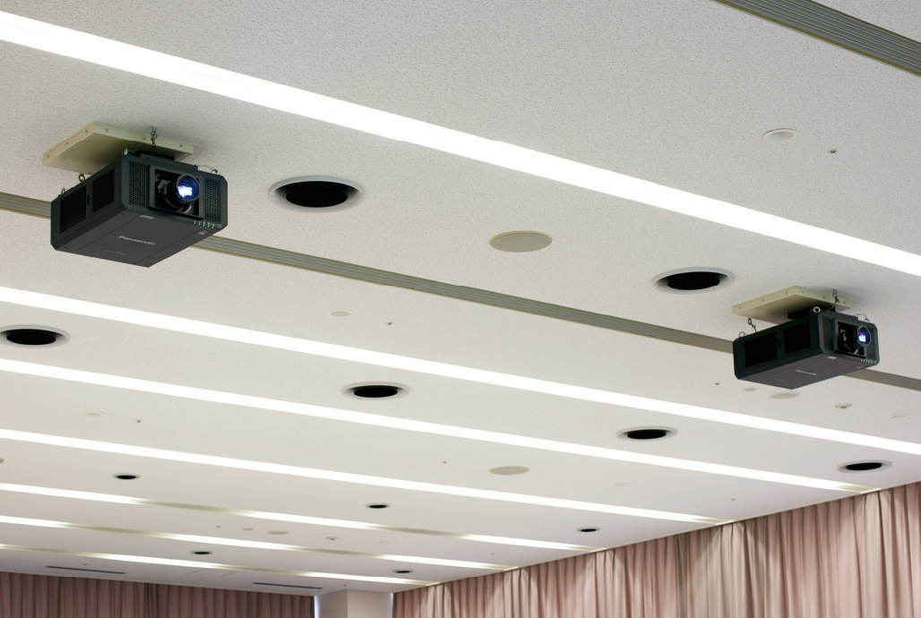 写真:東京工科大学の階段教室