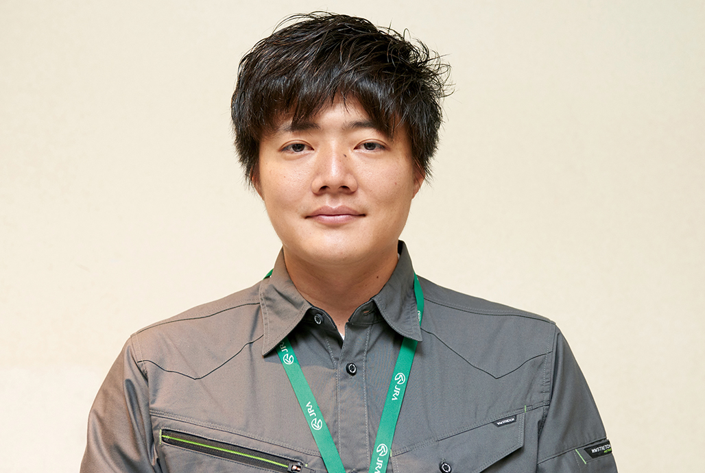 写真:日本中央競馬会 東京競馬場 建設設備課 設備係長 中村 哲也 様