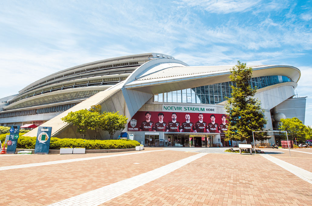 写真:ノエビアスタジアム神戸のエントランス