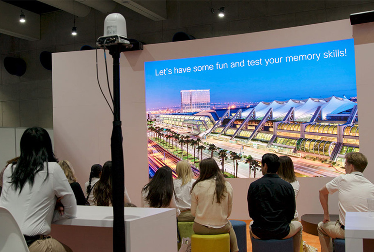 写真:セミナー会場に設置されたAW-UE70W/Kが、数百回分のCisco Live!プレゼンテーションを撮影
