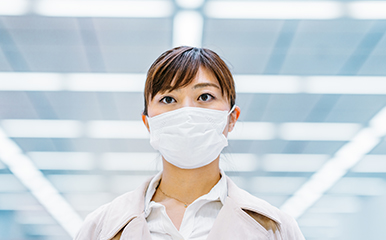 写真:マスク・メガネ着用時も認証可能