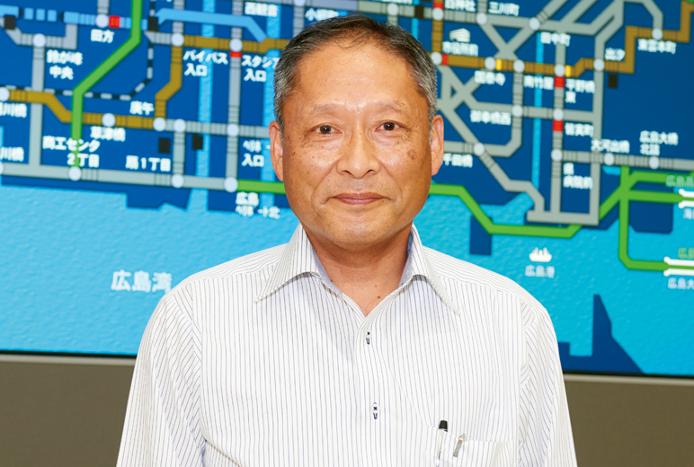 写真:広島県警察本部 交通部 前岡 孝 様