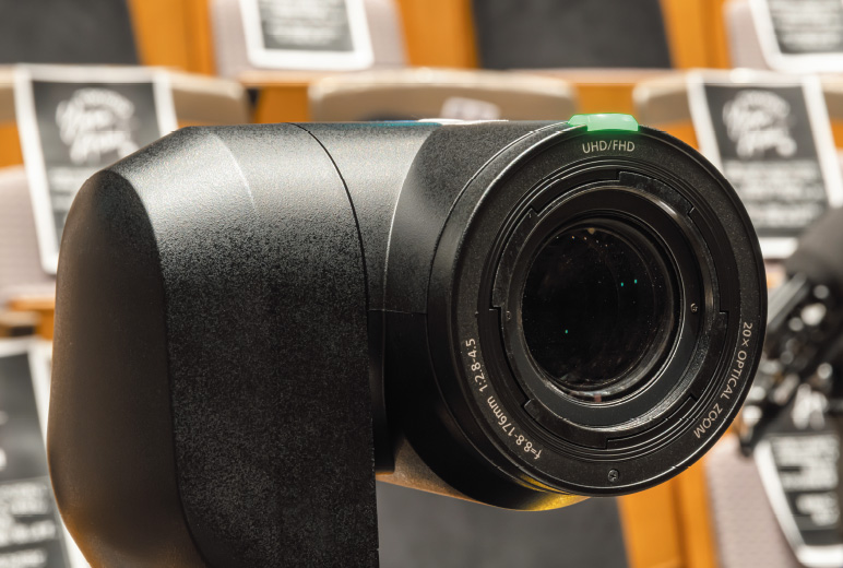 写真:AW-UE150K:タリー緑色(PVW)