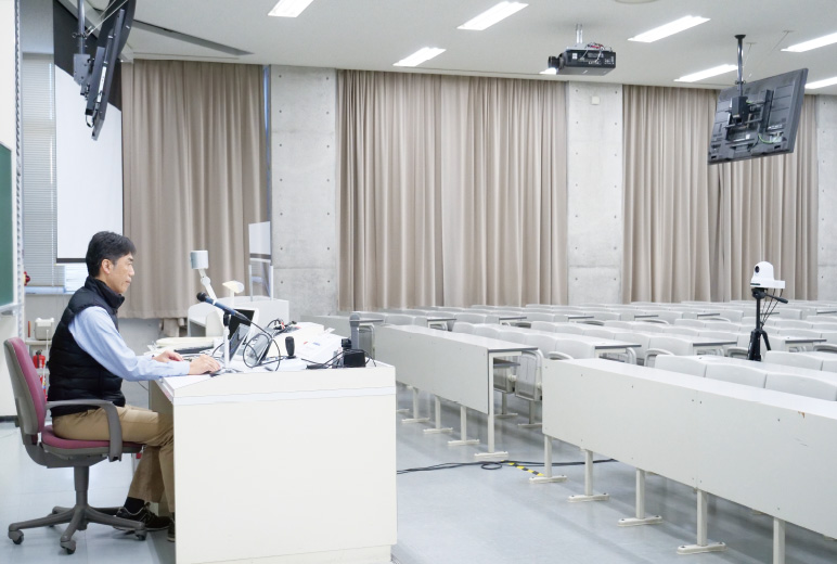 写真:オンライン授業の様子