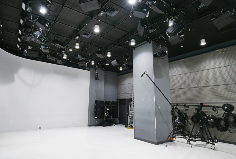 写真:Studio-0