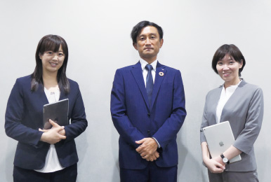 写真:湯澤様、星野様、岡部様