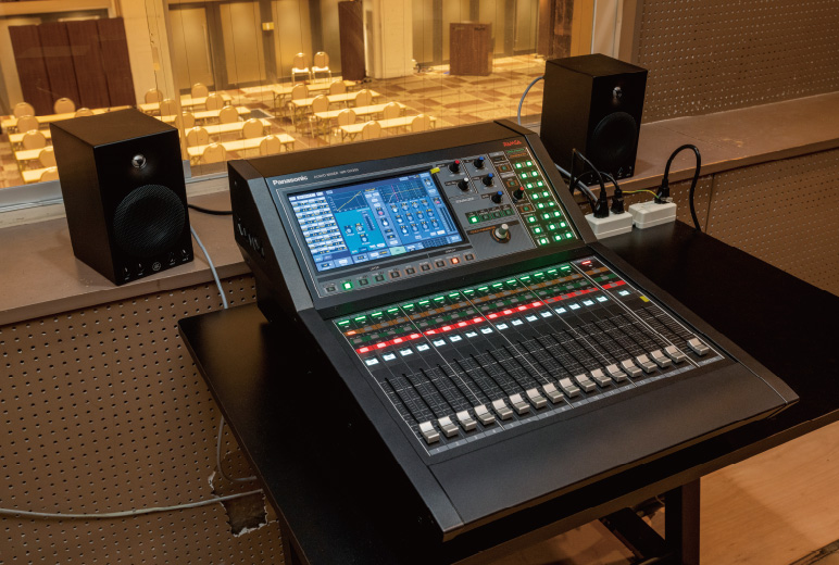 写真:WR-DX350