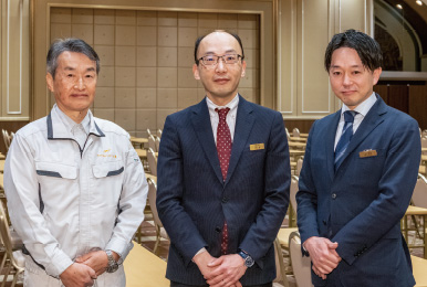 写真:髙野様、野口様、刀根様