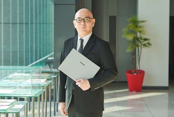 株式会社ベネッセホールディングス 橋本 英知様