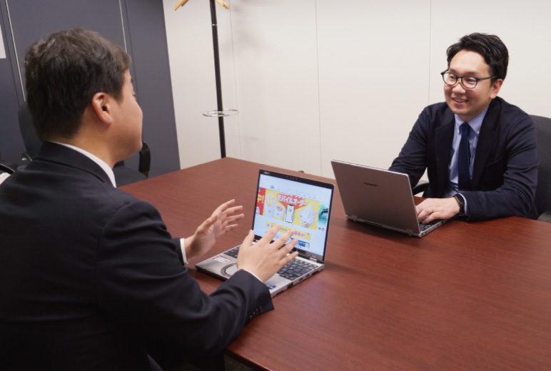 写真:DX推進を支えるツールとして社用PCにレッツノートを導入