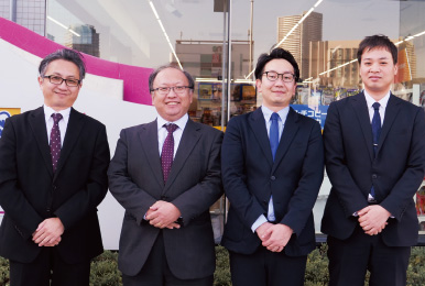 写真:ミニストップ株式会社 社員の皆様