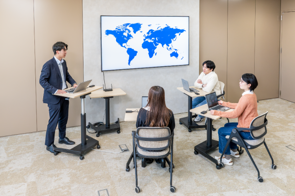 固定モードを使った会議の画像