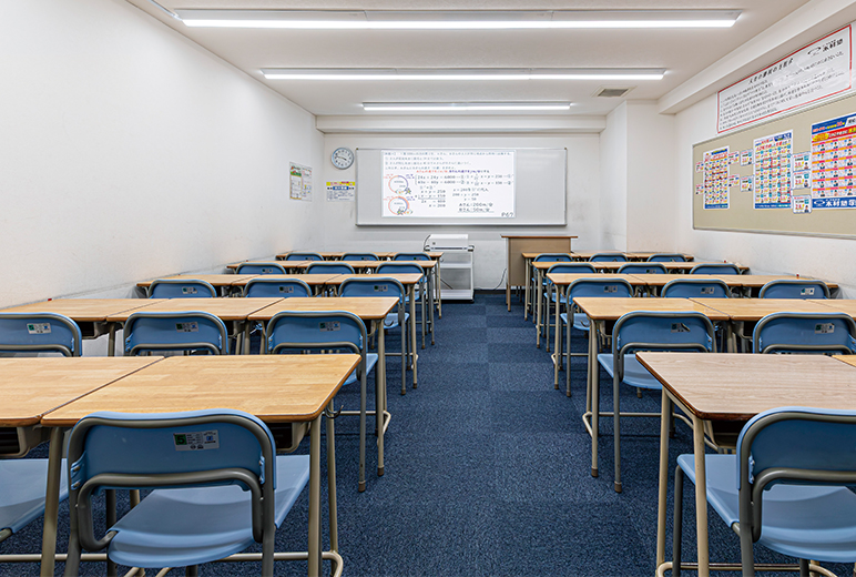 写真:小回りの利く台に据え置き設置で使用