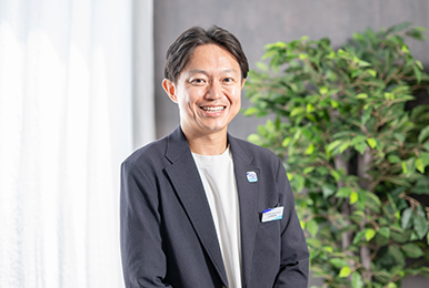 NTT株式会社 研究開発マーケティング本部 マーケティング部門 NTTパビリオン　副館長 飯村 栄彦様